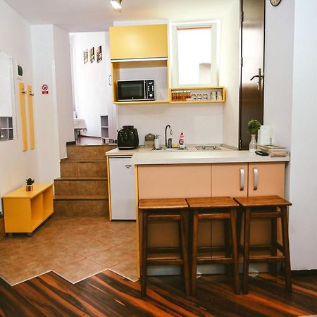 Cozy Apartment Braşov Esterno foto