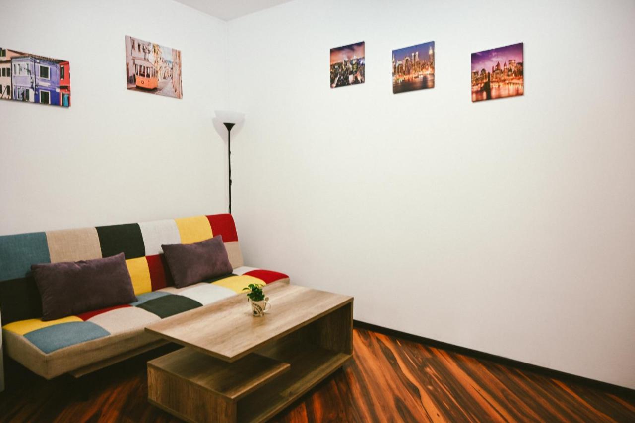 Cozy Apartment Braşov Esterno foto