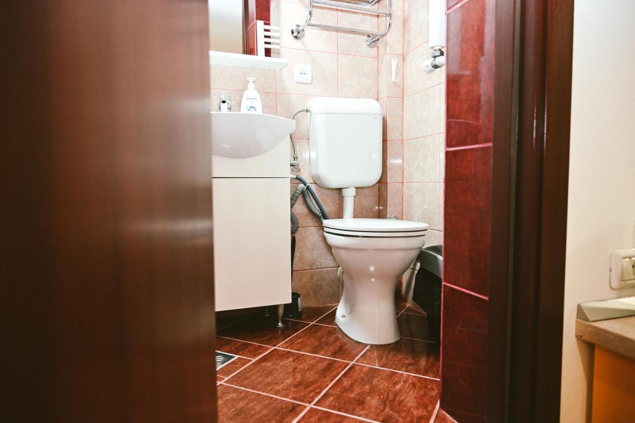 Cozy Apartment Braşov Esterno foto